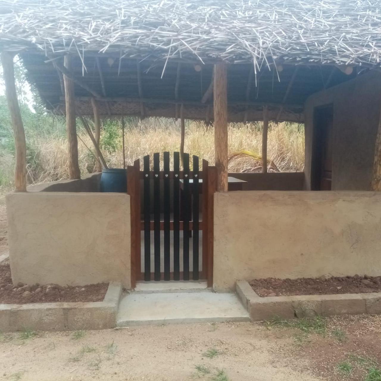 Ethili Lake View & Safari Camp Wellawaya Exterior photo